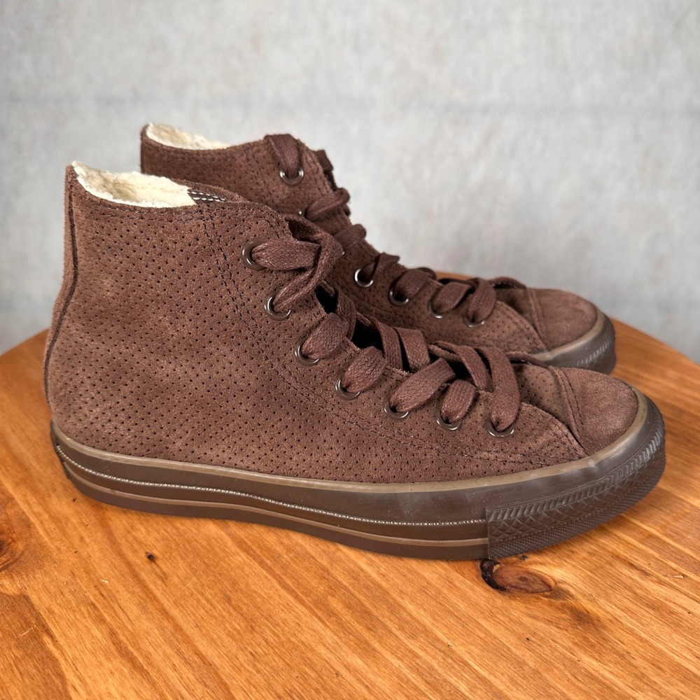 Converse Chuck Taylor High Top Women Size 7 Brown Good Suede Fur Lined - Picture 5 of 13